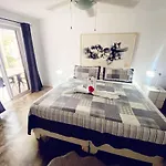 Cabarete Kite Beach Rooms & Condos