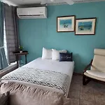 Playa Azul II 302