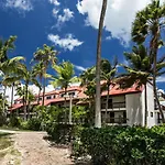 Sapphire Beachfront Condo - Free Wi-Fi - Save!