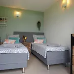 Oasis Guesthouse, Boutique Style Hotel