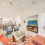 Bahama Beach Club