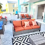 Brand New Luxurious Townhouse In Negril