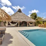 Windhoek Resort Bonaire