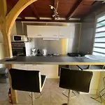 Residence Chez Marraine Maison Bertili