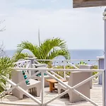 Villa Coral Breeze