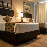 R Hotel Kingston