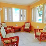 Beautiful Seaside 2Br Apartments