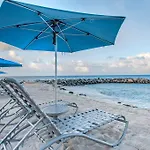 Hilton Vacation Club Flamingo Beach St Maarten