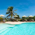 Spacious Studio With Pool And Beach In Orient Bay