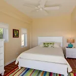 Sea La Vie - Waterfront St Thomas Escape With Pool