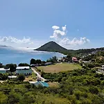 Isla Vista Apartment Canouan #2