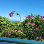 Beachfront Cozy Apt