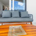 Maho Beach House - Elegant 1 Bedroom - Ocean View