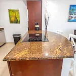 Maho Beach House - Elegant 1 Bedroom - Ocean View