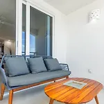 Maho Beach House - Elegant 1 Bedroom - Ocean View