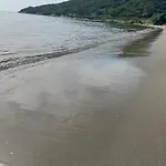 Bayfront Villa & Apartment