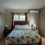 Chrisann\'S Beach Resort