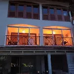 Newly Renovated Seaside Oasis At Bonita Village