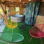 Gite 4 Etoiles, La Vieille Sucrerie St Claude Guadeloupe, Jacuzzi Spa Privatif, Vue Exceptionnelle Sur La Mer Des Caraibes