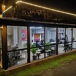 Secret Harbour Boutique Hotel And Marina