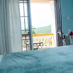 Mountain View Apartments