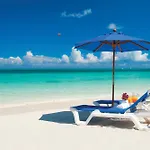 Bungalows At Windsong On The Reef