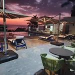 Hotel 39 Jamaica