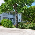 Adulo Apartments