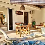 Cottage Honore Paradise