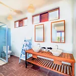 473 Grenada Boutique Resort