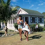 Oualie Beach Resort