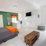 Charming Valley View Studio