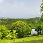 Charming Valley View Studio