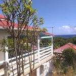 Maison Chaleureuse Avec Vue Sur Mer