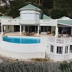 Grand Case Palace