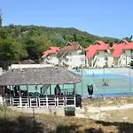 Apartment At Mystic Ridge Resort