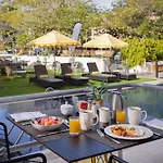 The Rockley By Ocean Hotels - Breakfast Included
