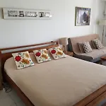 Orient Bay Beach Studio