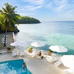 Couples Sans Souci (Adults Only)