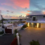 Parguera Plaza Hotel - Adults Only