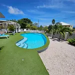 Villa Raven\'S Paradise