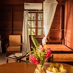 Picard Beach Cottages