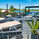 Kokomo Botanical Resort - Caribbean Family Cottages