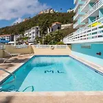Beautiful Ocean Blue Love Oceanfront Apartment