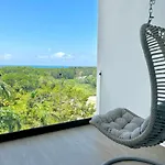 All New Modern Loft With Dreamy Ocean View