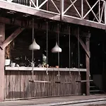 Unu Beach Hotel