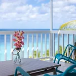Coral Estate Luxury Resort