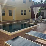 Royal Escape - 1