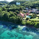 Studio Les Pieds Dans L\'Eau Avec Une Base De Loisir Dans Un Lieu Idyllique- The B-Caritan Studio