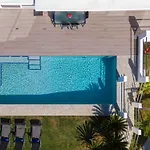 Villas Agua Dulce